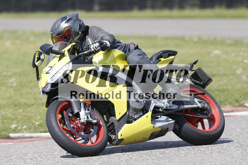 Archiv-2025/09 22.04.2025 Cornu Master School ADR/gruen-vert/32